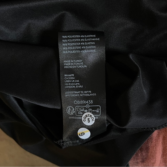 Anthropologie Emerald Green Satin Women's Top - Picture 6 of 6